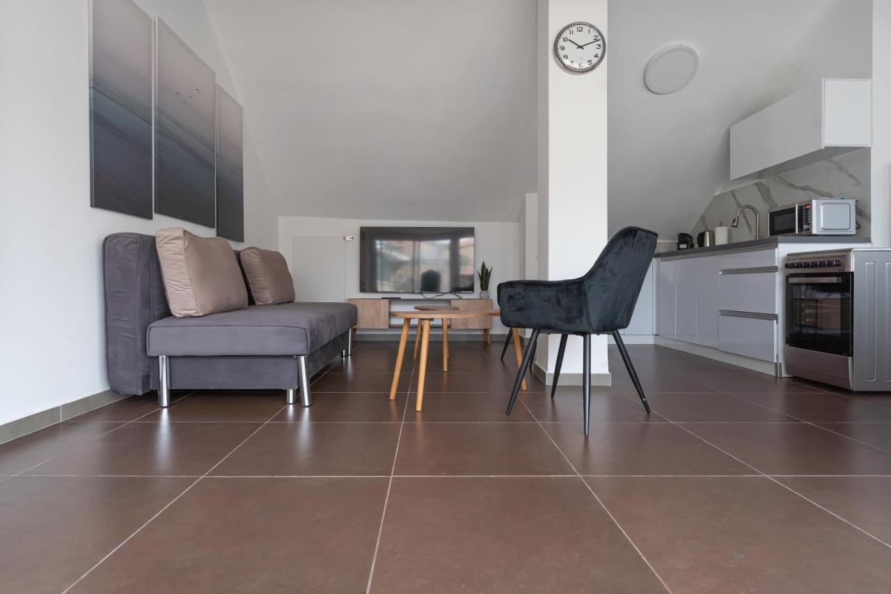 Aristo Machne Yehuda Boutique Apartments Йерусалим Екстериор снимка